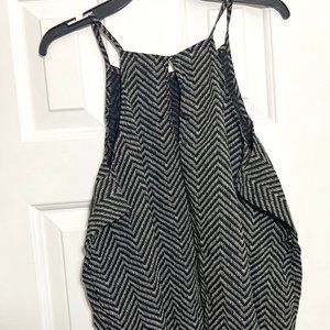 Black and white print tank